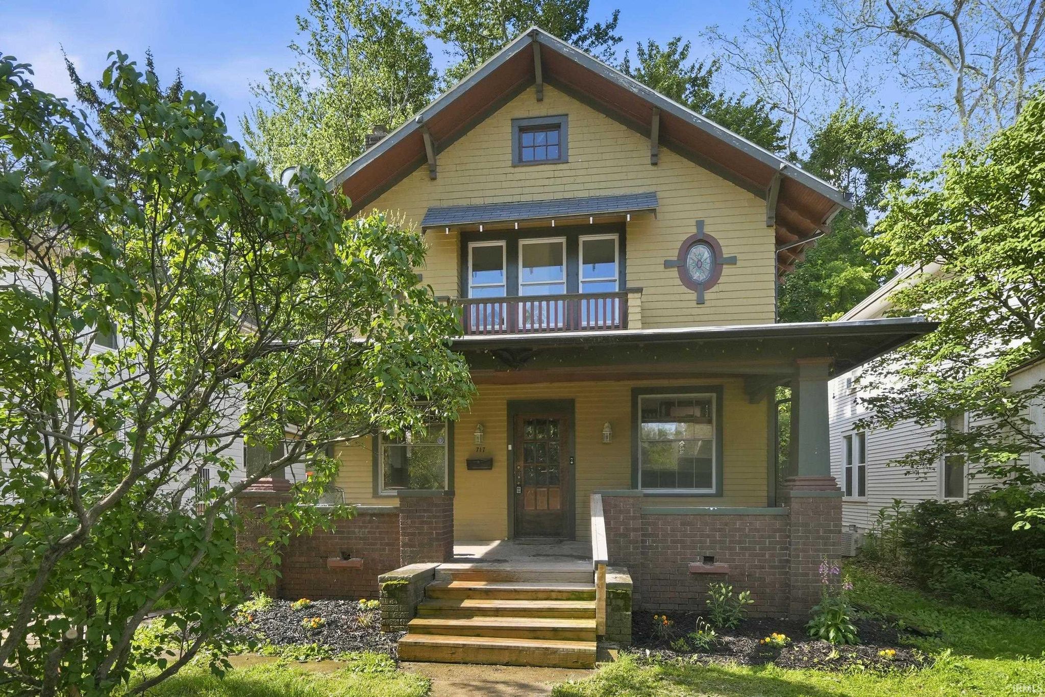717 Kinnaird Avenue