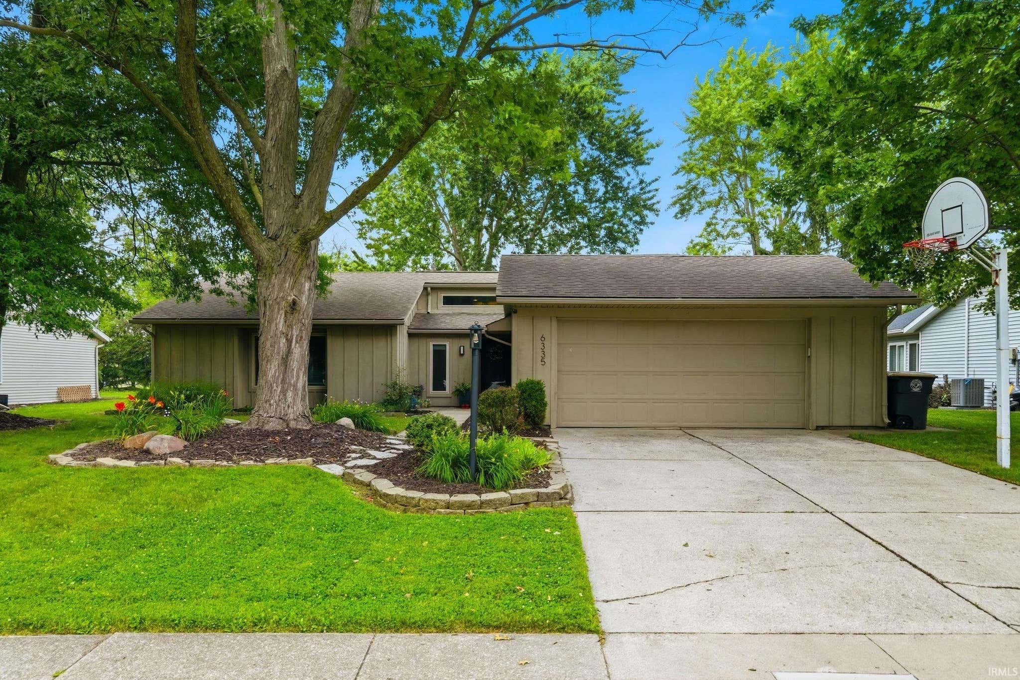 Image of 6335 Tanbark Trail