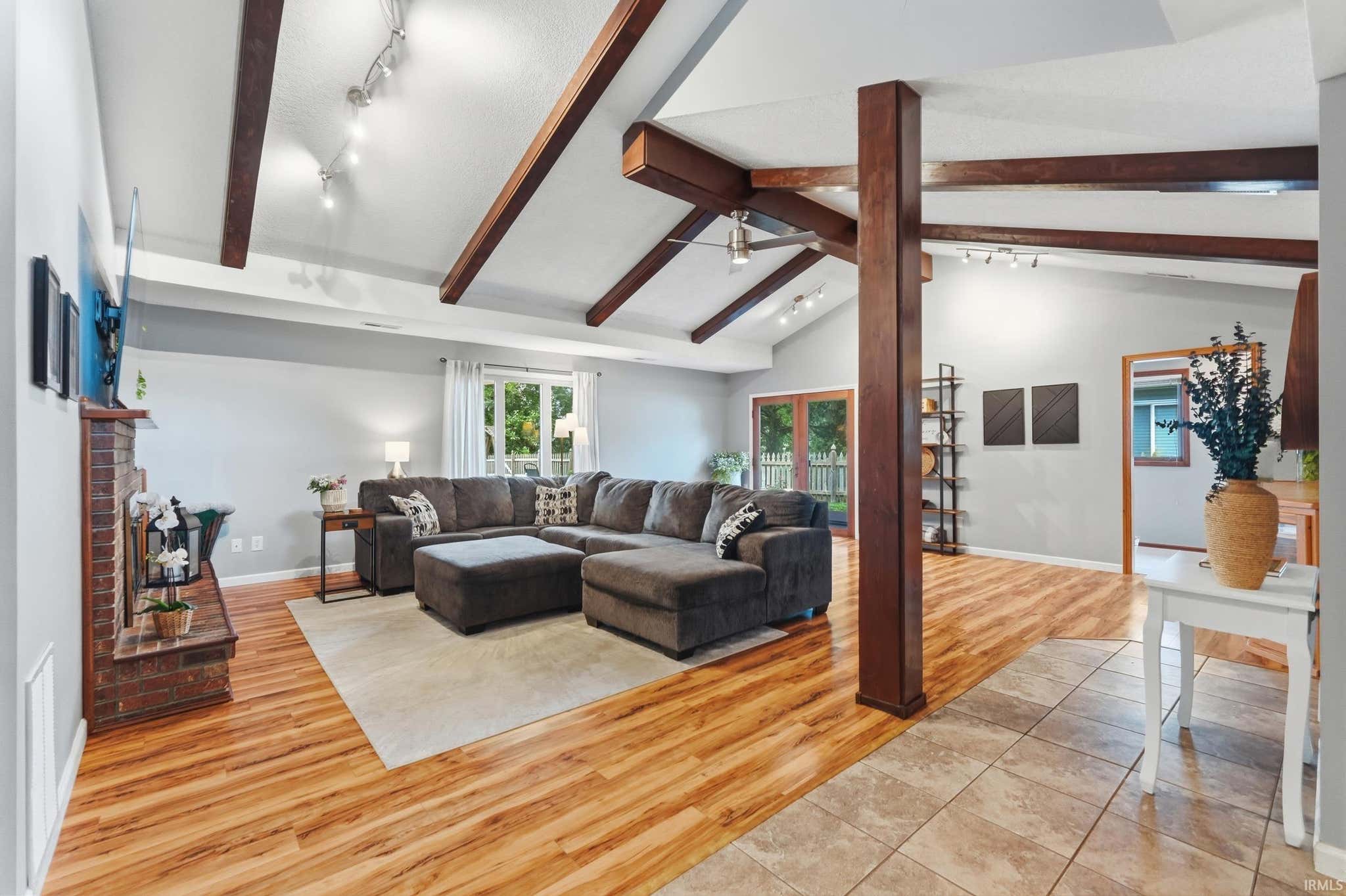 Image of 6335 Tanbark Trail