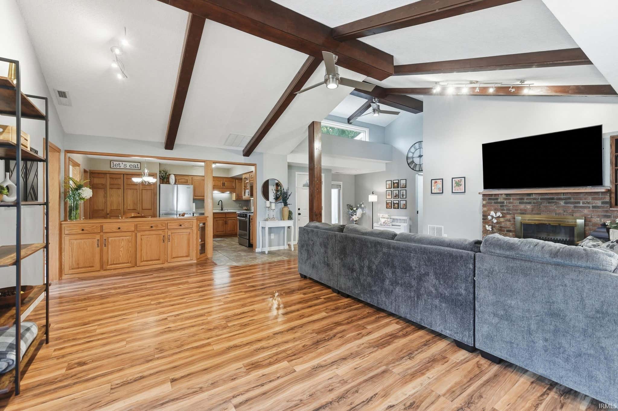 Image of 6335 Tanbark Trail